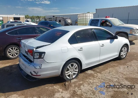 2018 Volkswagen Jetta 1.4T S z USA, uszkodzony, nr VIN 3VW2B7AJ3JM262299